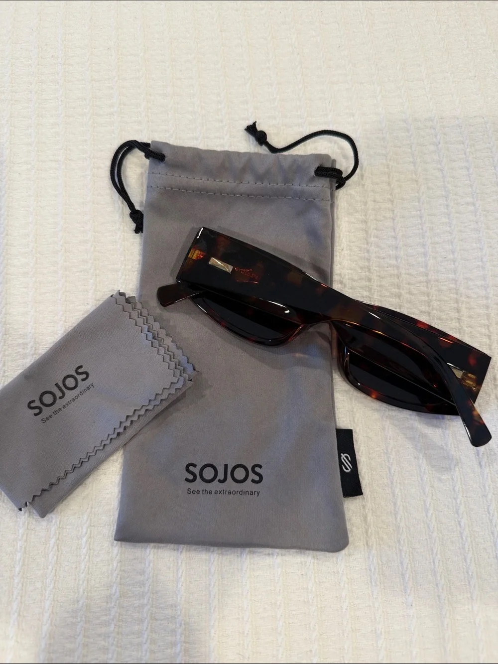 Sojos rectangular sunglasses